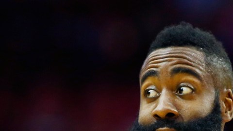 James Harden se queda en Houston.