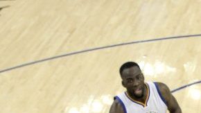 Kevin Durant en acción contra los Warriors en los playoffs. Ahora vestirá el uniforme de Golden State.