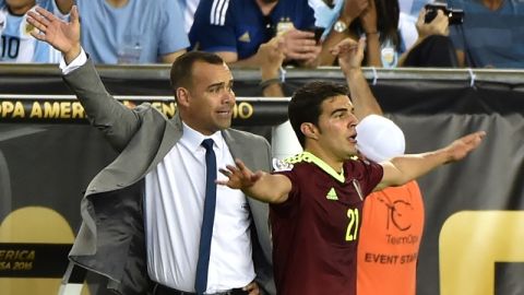 Rafael Dudamel quiere un avión particular para la 'Vinotinto'.