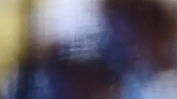 Adrián González conecta un jonrón en el juego del domingo que los Dodgers ganaron contra San Diego.