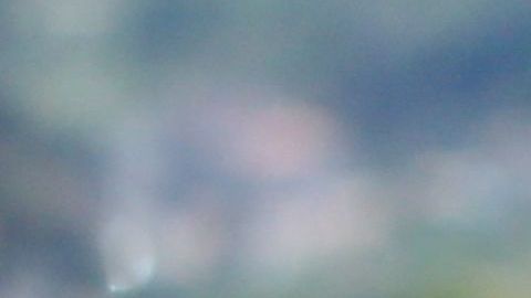 Cristiano Ronaldo saluda a una multitud de aficionados frente al Palacio de Belém de Lisboa, en la celebración por el campeonato de la Eurocopa.