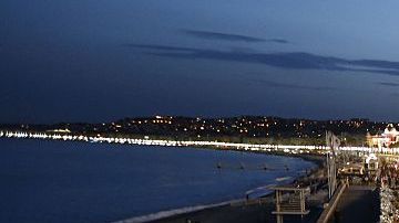 Tributos para las víctimas del mortal ataque  en Niza, Francia.