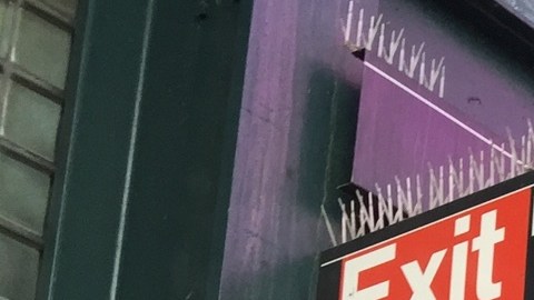 Samuel Hernández está cansado de ver como en los últimos meses el servicio de trenes de Nueva York se ha ido deteriorando