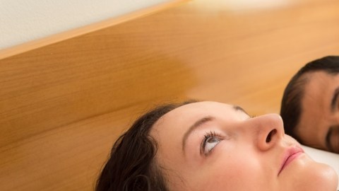 El insomnio, que por lo regula se presenta en la menopausia, puede contribuir también al padecimiento de enfermedades relacionadas con el envejecimiento.
