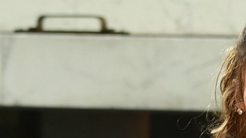 JLo está muy involucrada en apoyar a las víctimas de la matanza de Orlando.