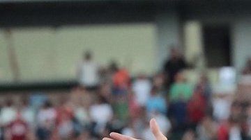 El irlandés Robbie Keane, en su primer regreso tras jugar la Euro, celebra su golazo que abrió el camino del Galaxy.