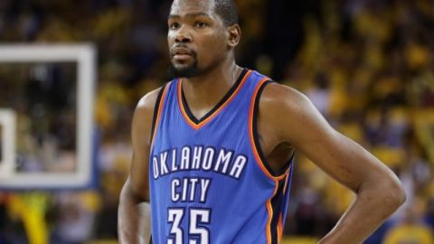 Kevin Durant buscará brillar en Golden State.