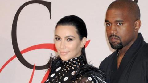 En el sencillo, Kanye  relaciona a Swift en una situación sexual.