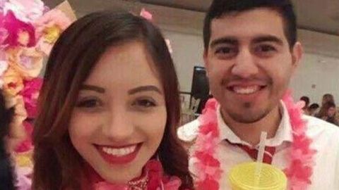 La joven no quería regresar la prenda a la tienda de alquiler.