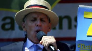 Joey Chestnut  acumula nueve victorias en la tradicional competencia.