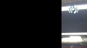 Autoridades del subway alertaron a los jugadores de Pokémon Go a no cruzar la línea amarilla mientras juegan