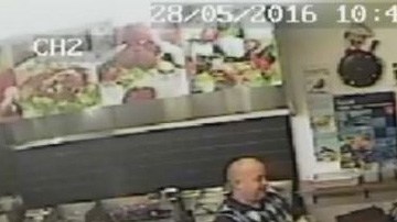 Ladrón abandona negocio sin lograr su cometido.