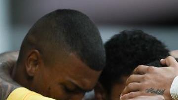 Los anfitriones se destaparon con cuatro goles en su tercer partido de la fase de grupos.