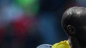 Usain Bolt en acción en los 100 metros.