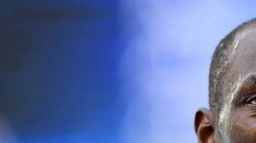 Usain Bolt cumplirá con el trámite de las semifinales de los 200 m.