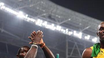 Usain Bolt se impuso con el equipo de Jamaica en los 4x400 m.