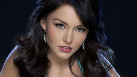 Teresa: Angelique Boyer