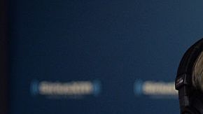 Stephen K. Bannon, director de Breitbart News estará en el liderazgo de la campaña de Trump.