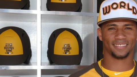 Francisco Mejía, receptor dominicano que pertenece a los Indios de Cleveland, está teniendo una campaña histórica. Aquí durante el juego de futuras estrellas el pasado 10 de julio en San Diego.