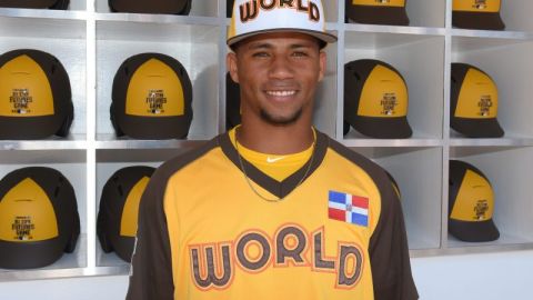 Francisco Mejía, receptor dominicano que pertenece a los Indios de Cleveland, está teniendo una campaña histórica. Aquí durante el juego de futuras estrellas el pasado 10 de julio en San Diego.