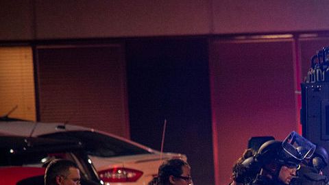 Enfrentamientos porla muerte de un afroamericano en manos de la policía.