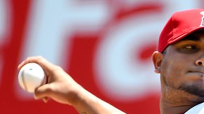 Jhoulys Chacin fue quien se acreditó el triunfo ante Yankees.