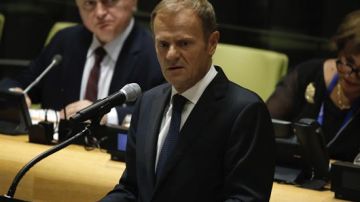 El presidente del Consejo Europeo, Donald Tusk, pronuncia su discurso durante la cumbre para abordar la crisis de los refugiados y la situación de los migrantes, en la sede de la ONU en Nueva York.