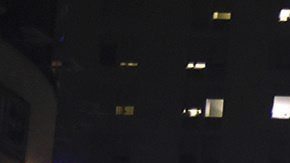 Manifestantes encaran a policías antidisturbios durante las protestas ocurridas en Charlotte.