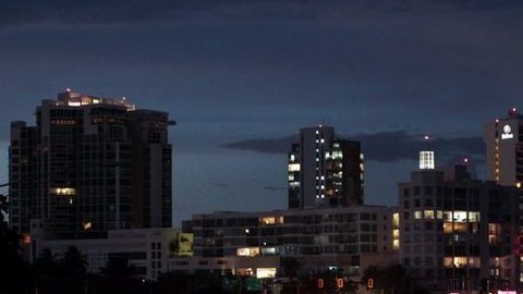 Se espera que el servicio eléctrico quede restablecido en su totalidad este viernes.