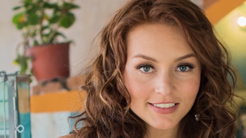 Angelique Boyer da vida a trillizas en las telenovela "Tres Veces Ana" de Univision