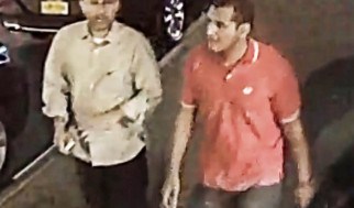 Los dos individuos que habrían encontrado la segunda bomba en la calle 27 que nunca explotó.