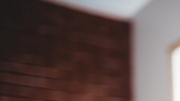 Hay que leer con detenimiento los documentos mensuales del banco./Shutterstock