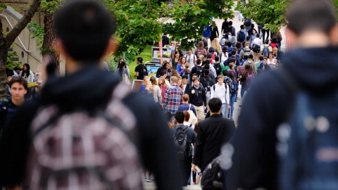 La doble nacionalidad facilita la educación a los niños de EEUU en México.