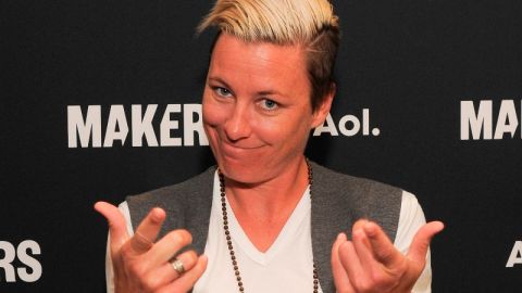 La exfutbolista Abby Wambach guardaba un secreto.