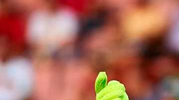 Guillermo Ochoa no da una con el Granada.