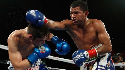 Roman Chocolatito Gonzalez vs Carlos Cuadras