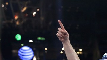 Saúl 'Canelo' Álvarez se engalla aún más y reta a Golovkin.