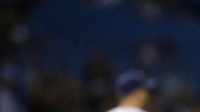 El novato del año. Gary Sánchez, de los Yankees, trota luego de pegar uno de sus dos jonrones contra Tampa Bay.