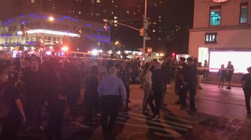 Investigan una explosión ocurrida esta noche en Chelsea, Manhattan.