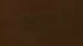 En la película interpreta a una modelo de lencería.