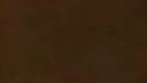 En la película interpreta a una modelo de lencería.