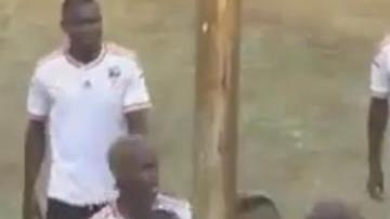 Increíble pelea en el fútbol de Zimbawe.