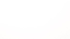 Ese mismo día, Espinoza se cayó en una presentación, aunque no sufrió heridas de gravedad.