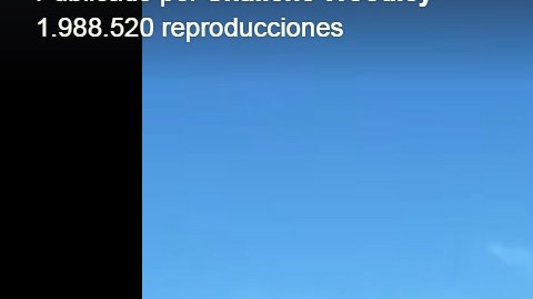 Shailene compartió el momento justo mediante Facebook Live.