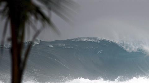 Sigue le avance del huracán Matthew sobre el Atlántico.
