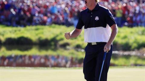 Brandt Snedeker celebró a lo grande la victoria de los estadounidenses.