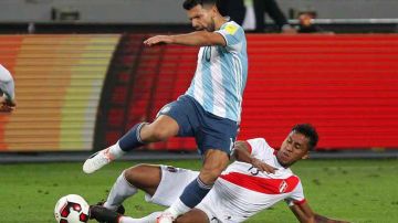 Argentina dejó ir el triunfo en el Nacional de Lima.