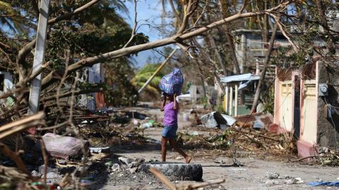 En su paso por Haiti, Matthew dejó destrucción y muerte.