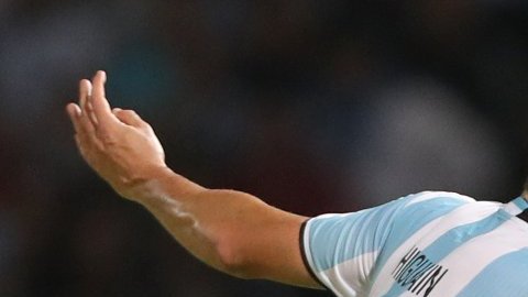 Gonzalo Higuaín pide no dramatizar. Que Argentina tiene todo para calificar al Mundial.