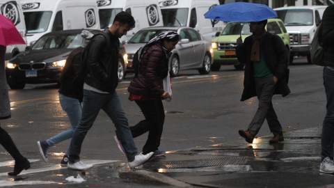 Durante el otoño y el invierno, ocurren dos veces más accidentes por la baja visibilidad.